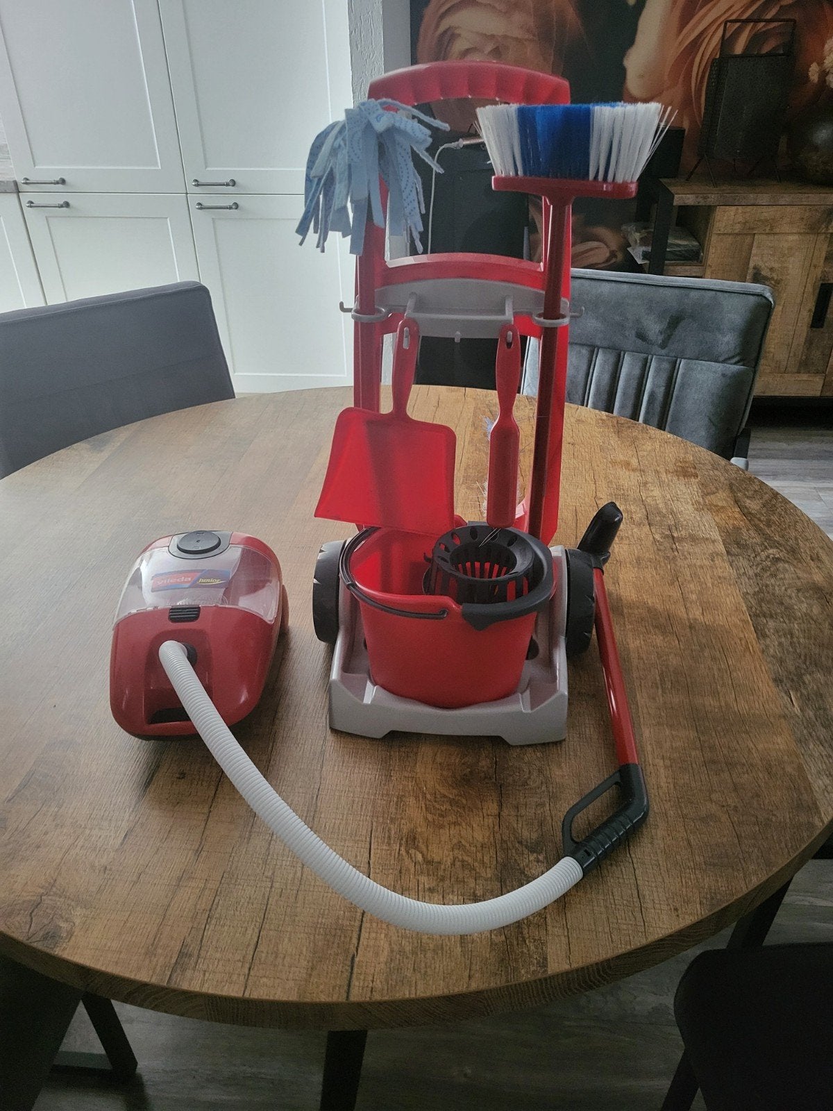 Speelgoed schoonmaakset met stofzuiger, Ophalen
