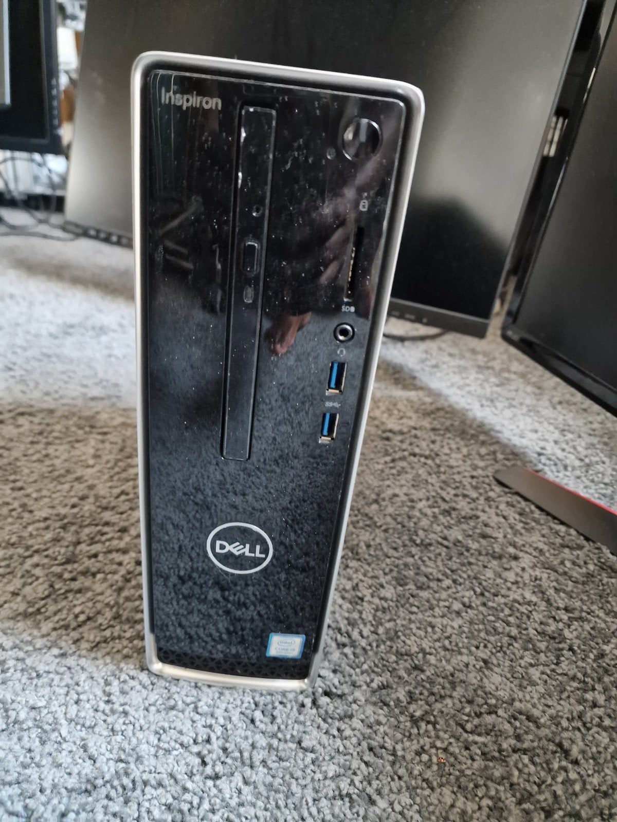 Dell Inspiron Desktop PC - Compact en Betrouwbaar, Computers en Software, Desktop Pc's, Gebruikt, Onbekend, HDD, Minder dan 4 GB