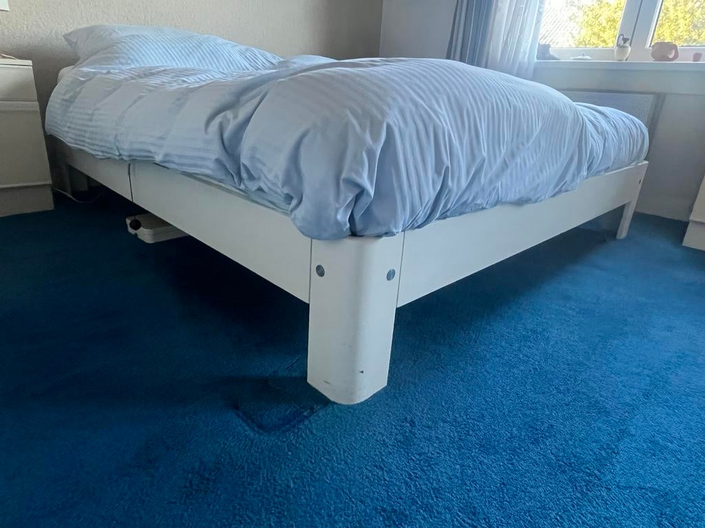 Auping bed met matrassen, Ophalen, Gebruikt, Wit, Tweepersoons