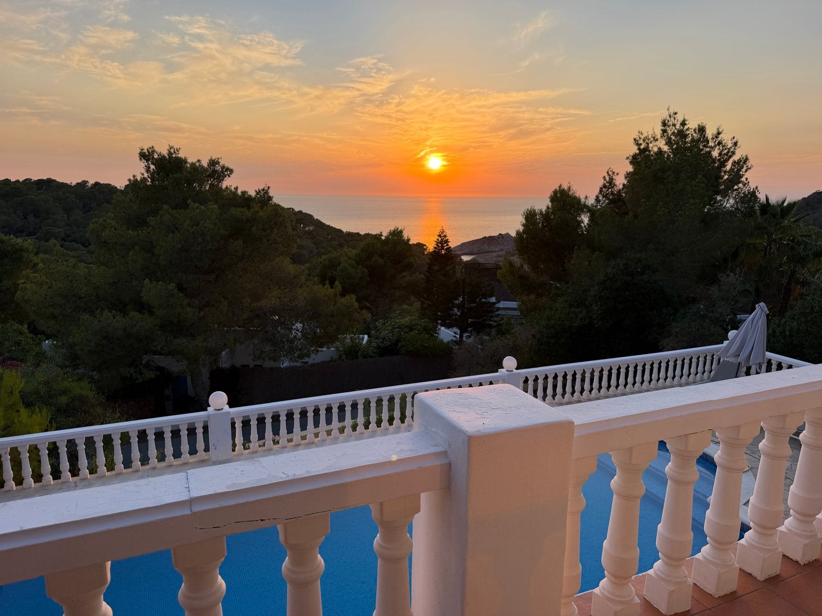 Te huur Villa op ibiza 5 slaapkamers met zwembad en zeezicht, Vakantie, Vakantiehuizen | Spanje, 4 of meer slaapkamers, Landelijk