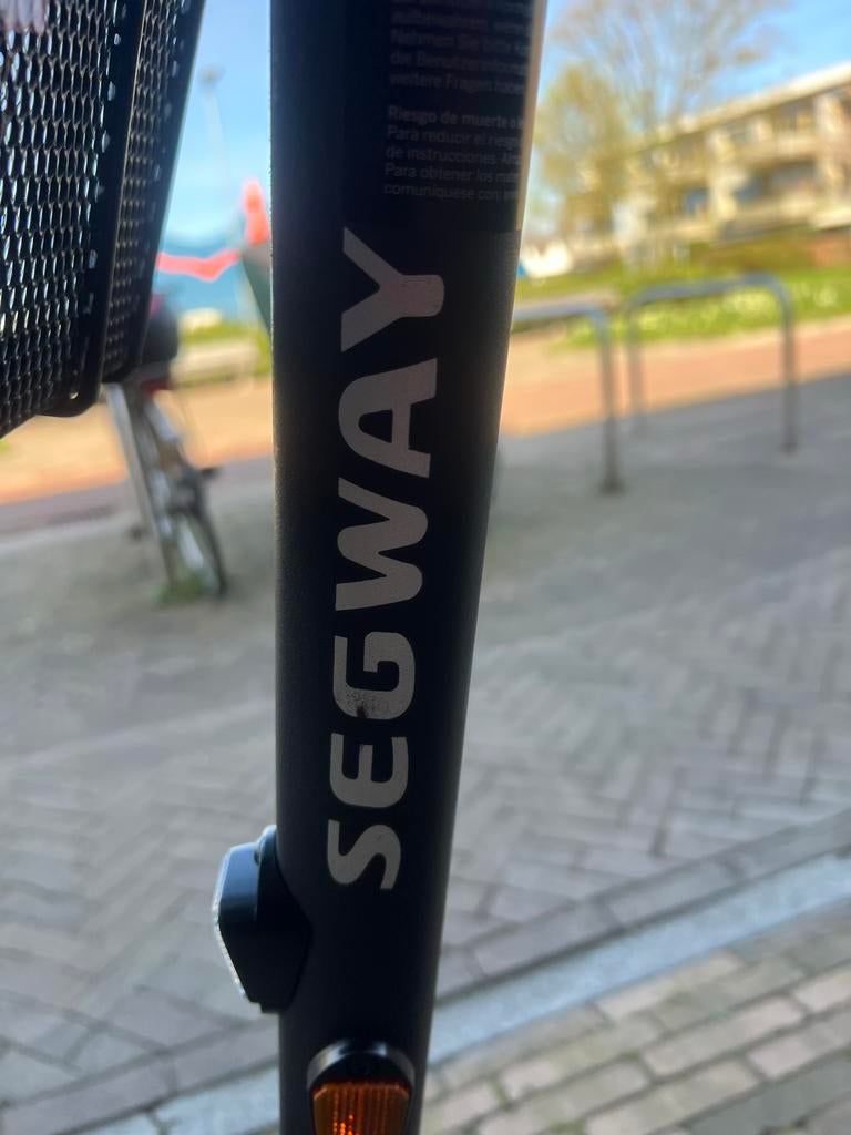 Segway-Ninebot Kickscooter P65E - Elektrische step, Ophalen, Gebruikt, Elektrische step (E-scooter)