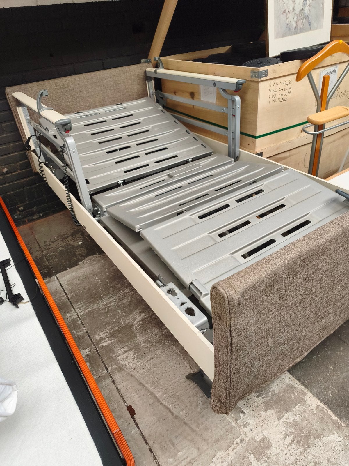 Stiegelmeyer Elektrisch Hoog-Laag Zorgbed + Tempur Matras, Huis en Inrichting, Ophalen, 90 cm, Eenpersoons, 200 cm