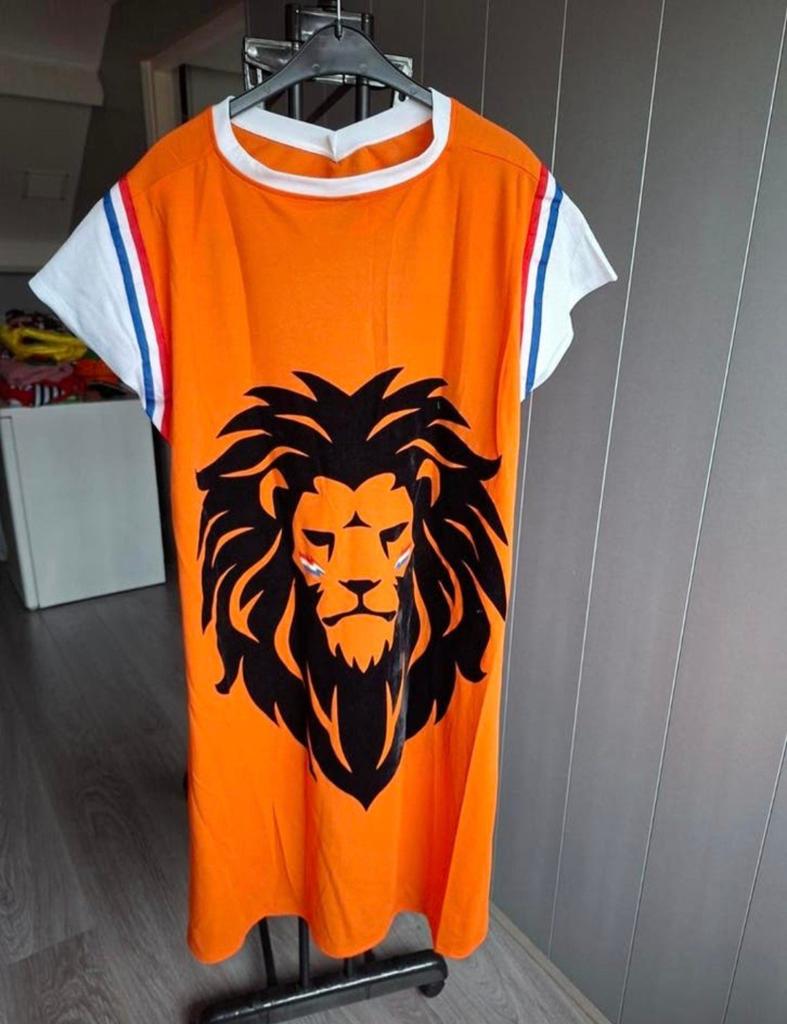 Oranje voetbal juigcape van de Jumbo spaaractie., Ophalen of Verzenden, Nieuw, Kostuum, Oranje of Koningsdag