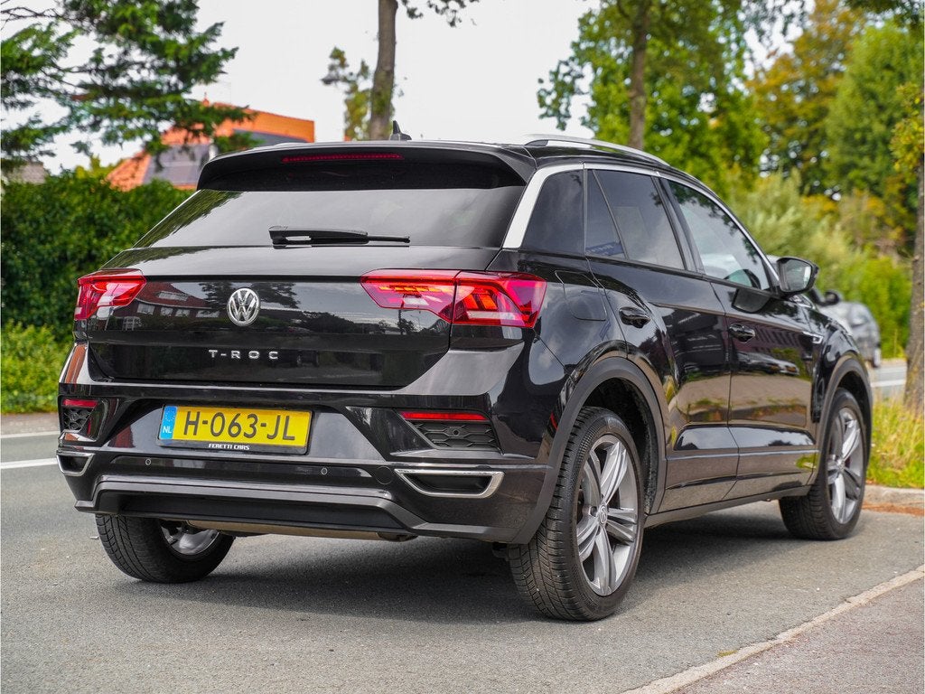 Volkswagen T-Roc 1.5 TSI AUT7 R-LINE SPORT NAVI DIGIDASH APP, Stof, 4 cilinders, 150 pk, Zwart