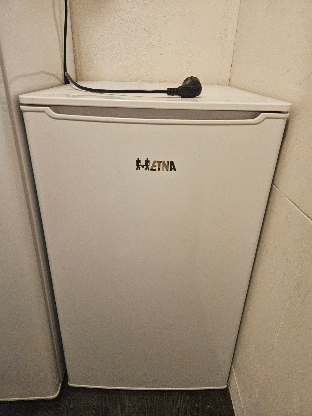Vrijstaande diepvries - 65L, 84.7cm hoog, Gebruikt, Minder dan 85 cm, Minder dan 60 cm, Vrijstaand