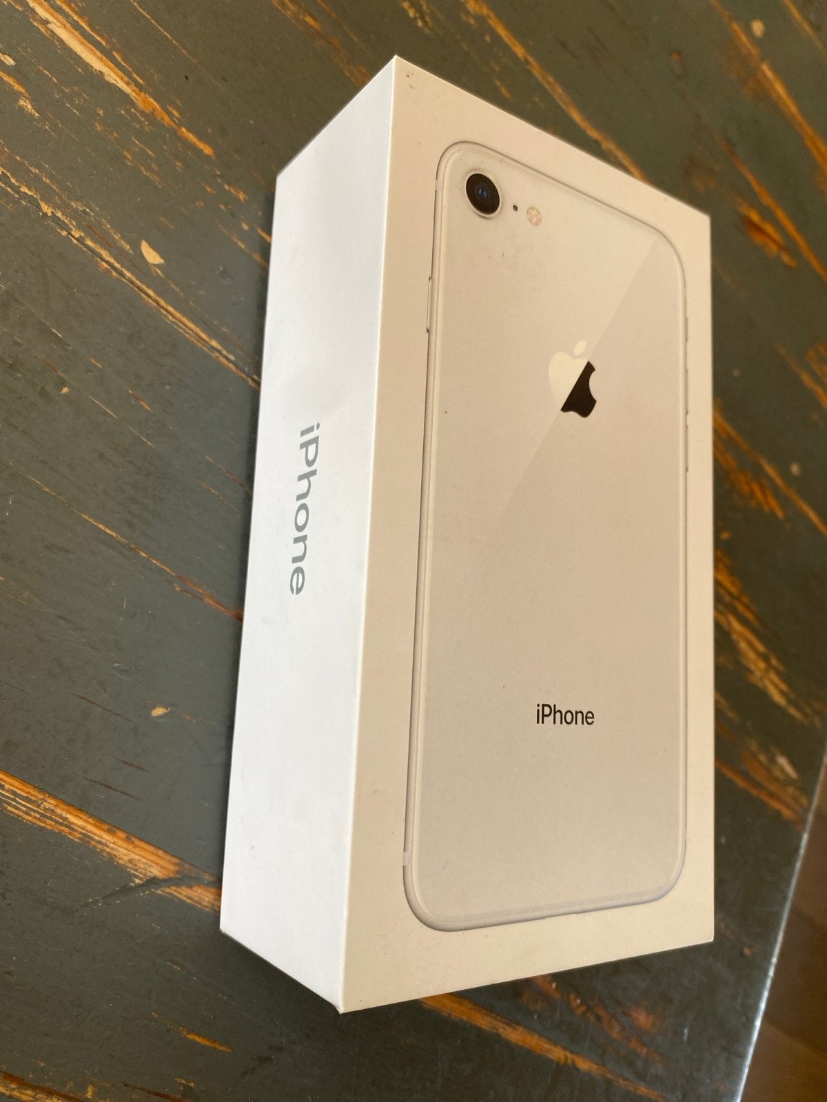 iPhone 8 Zilver 64GB - schade, Telecommunicatie, Mobiele telefoons | Apple iPhone, Ophalen of Verzenden, 64 GB, Niet werkend, Zonder abonnement