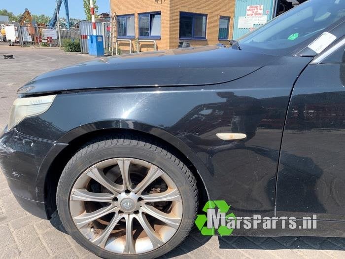 Scherm links-voor van een BMW 5-Serie, Auto-onderdelen, Carrosserie en Plaatwerk, Gebruikt, -, -, Ophalen of Verzenden