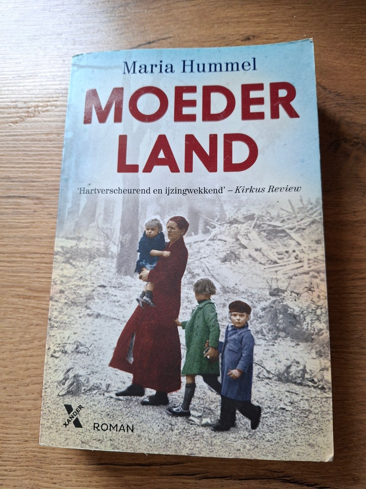 Moederland - Maria Hummel (Paperback), Ophalen of Verzenden, Gelezen, Maria Hummel