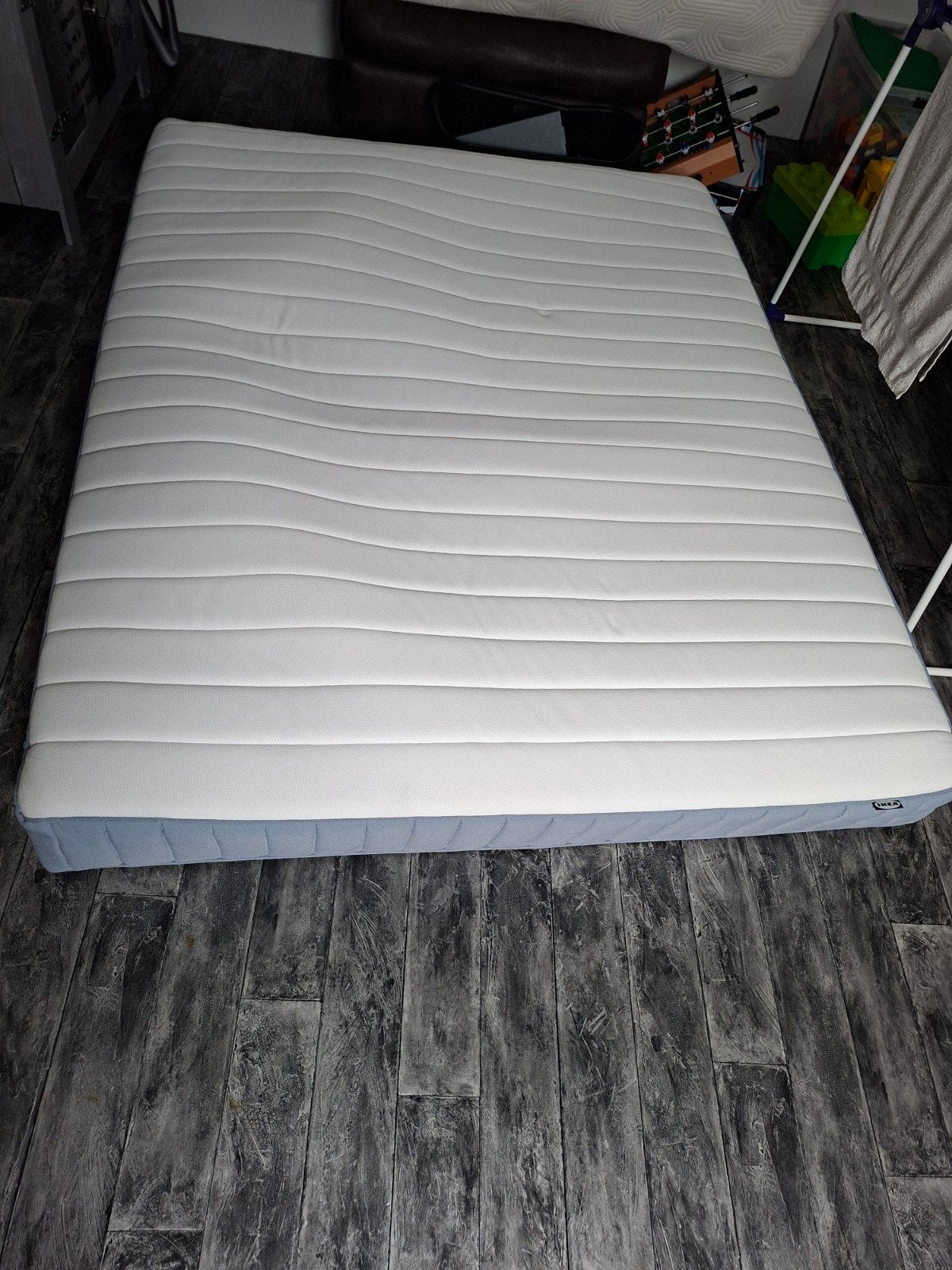 ikea valevag matras 160x200, Ophalen, Zo goed als nieuw, Tweepersoons, 160 cm