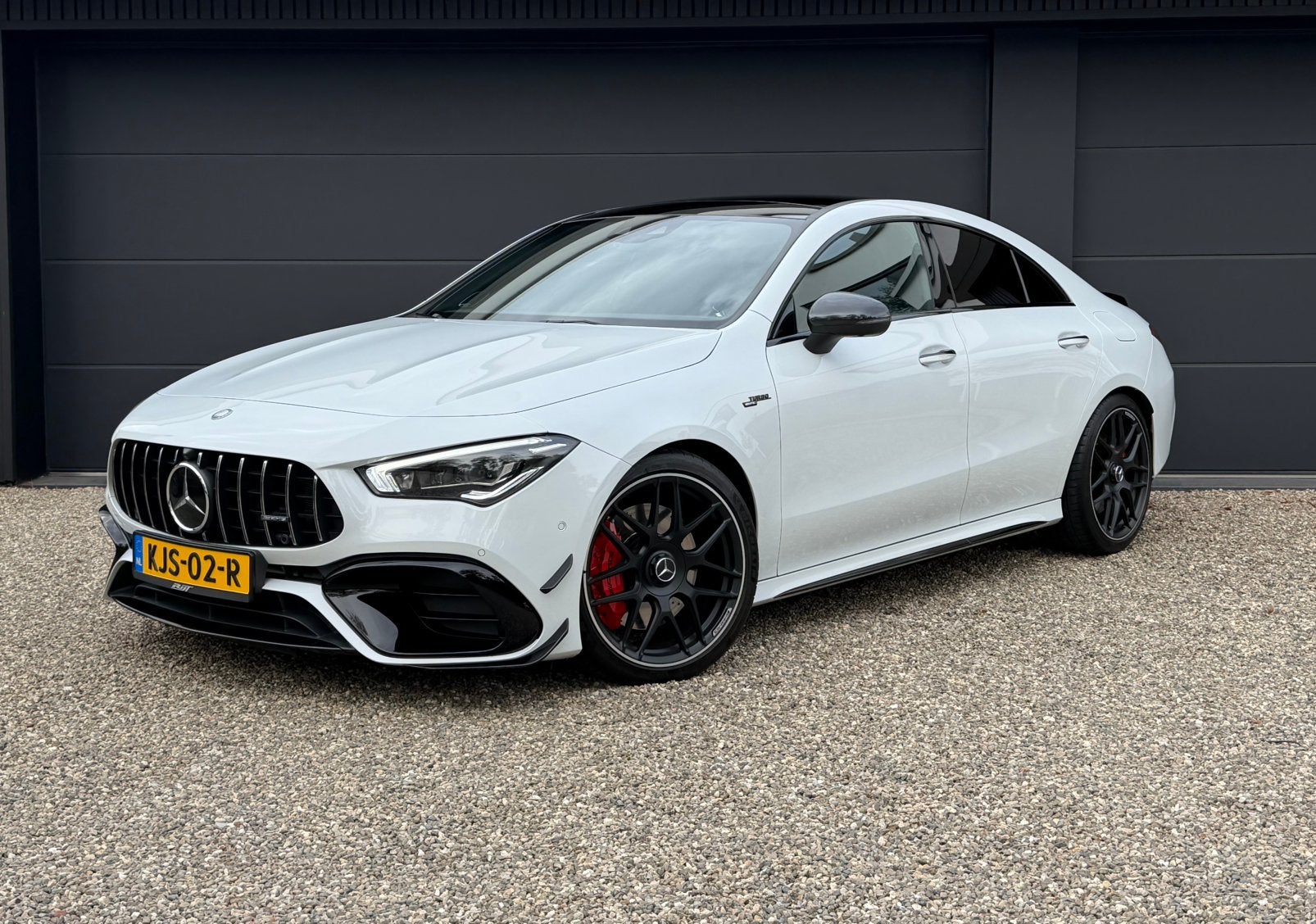Mercedes-Benz CLA 45 AMG 470PK 4MATIC+ AMG Speedshift DCT, Automaat, CLA, Zwart, 4 cilinders