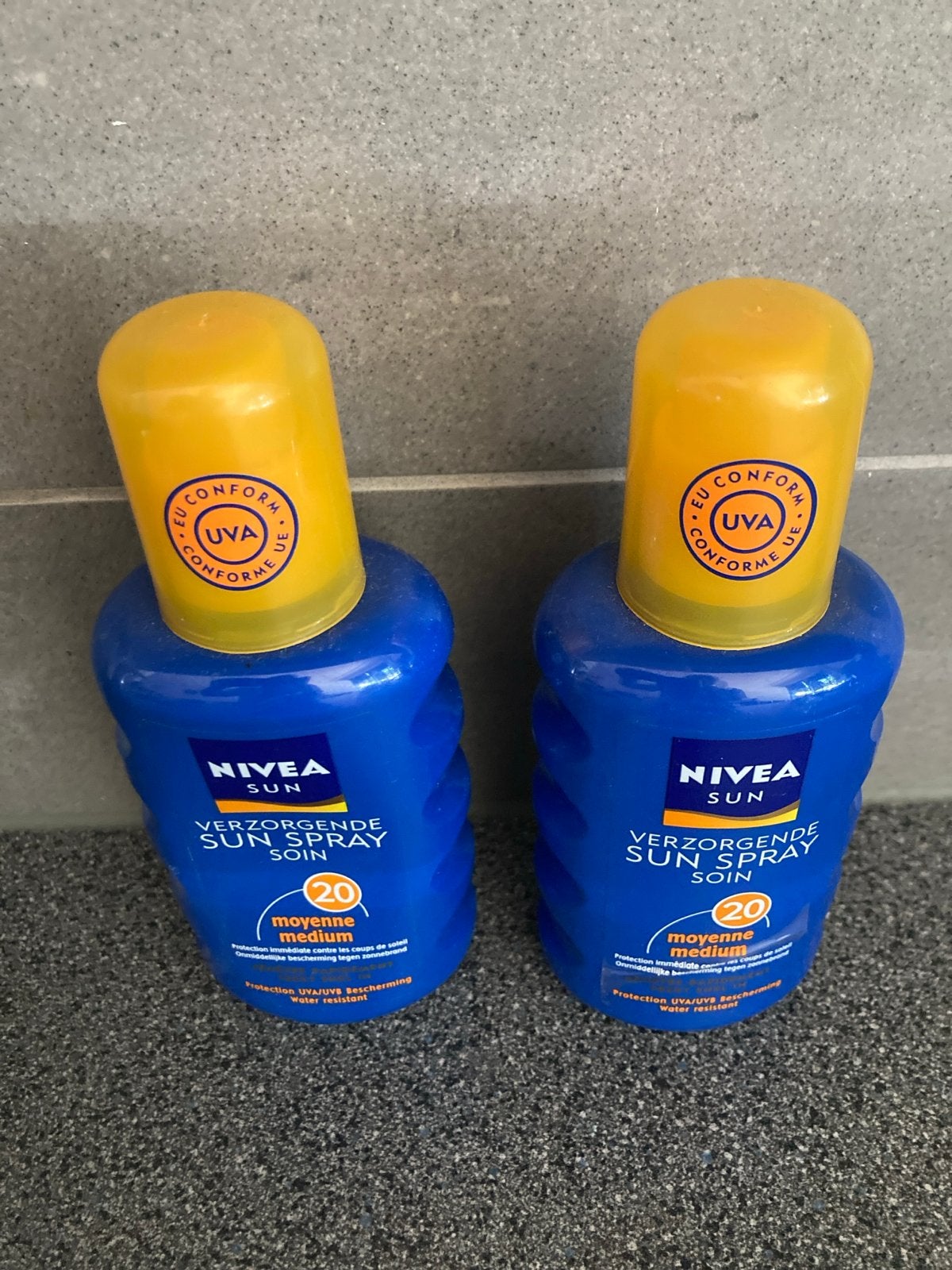 2x Nivea Sun Spray SPF 20 - Verzorgende Zonnebrand, Ophalen of Verzenden, Nieuw, Zonnebrand of After Sun