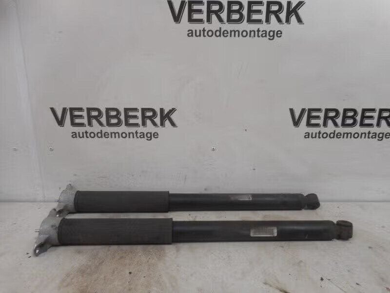 SCHOKBREKERSET ACHTER Ford Focus (01-1970/-), Auto-onderdelen, Gebruikt, Ophalen of Verzenden, Henry-Ford-Straße 1 50735 Köln, DE