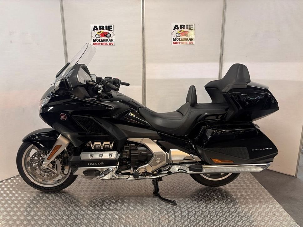 Honda GL 1800 Touring (bj 2020), Motoren, HONDA, Motorrijbewijs A, Bedrijf, Onbekend