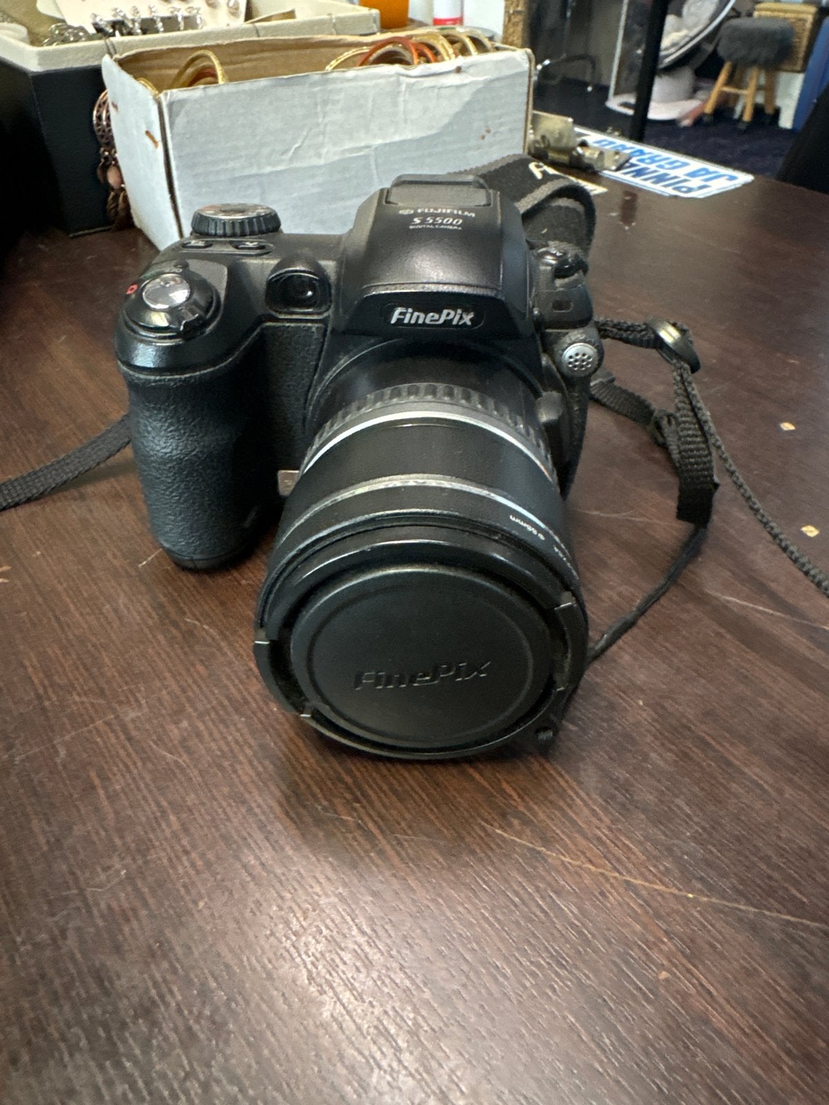 FujiFilm FinePix S5500 Digitale Camera - Gebruikt, F, Gebruikt, T, T