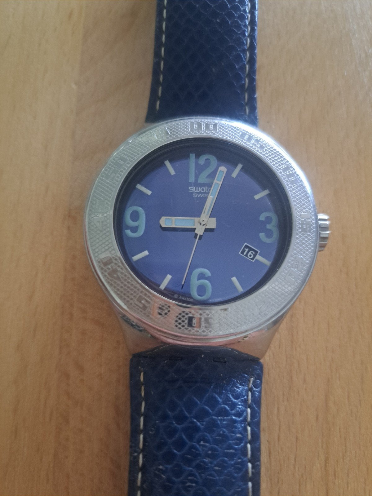 Swatch Irony horloge met blauwe leren band., Sieraden, Tassen en Uiterlijk, Horloges | Heren, Verzenden, Polshorloge, Swatch, Leer