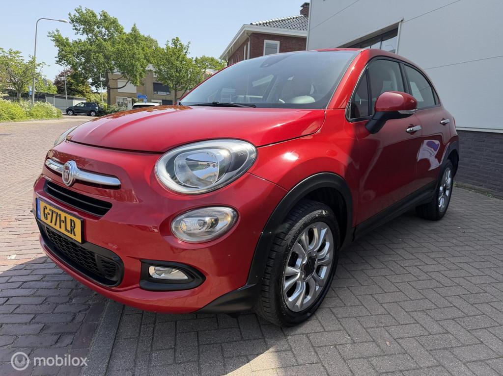 Fiat 500 X 1.4 Turbo MultiAir Lounge, Voorwielaandrijving, Gebruikt, Handgeschakeld, 600 kg