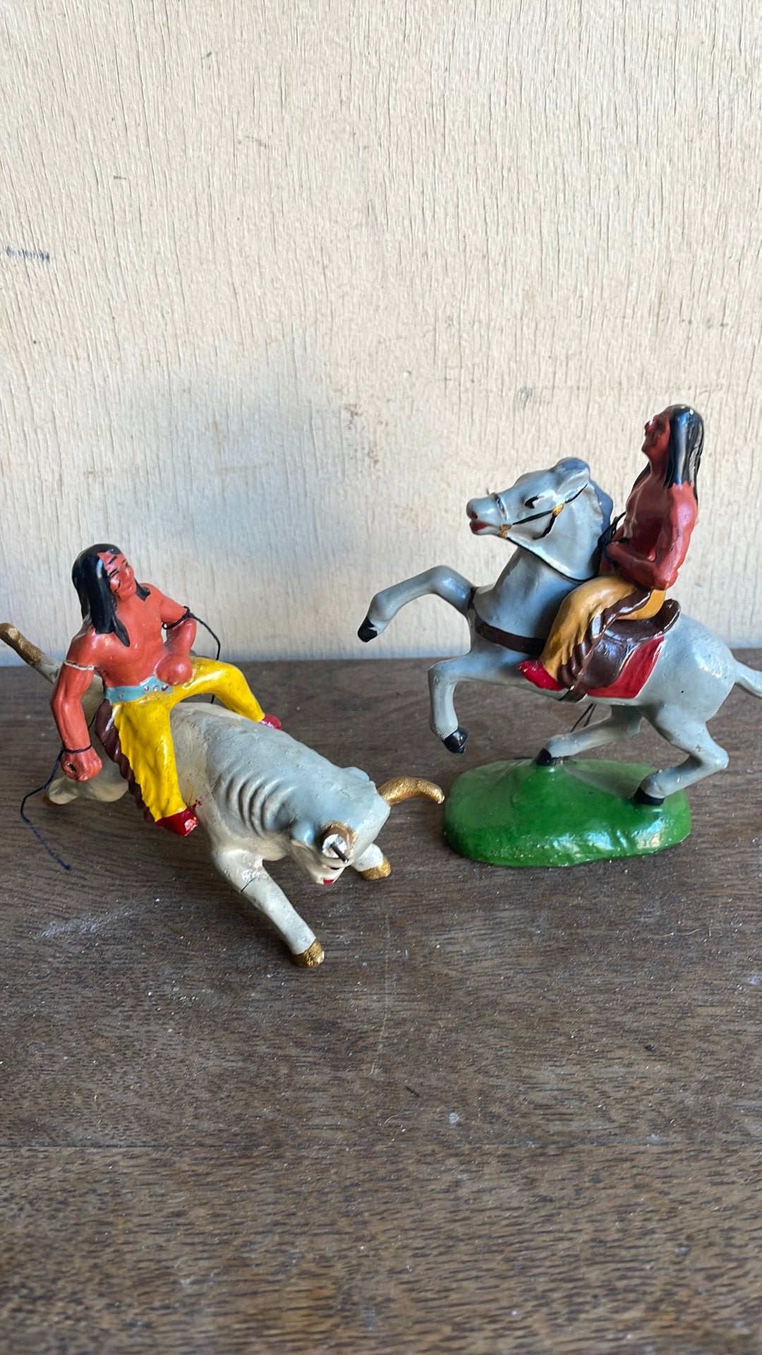 2 antieke composiet indiaantjes, Ophalen of Verzenden