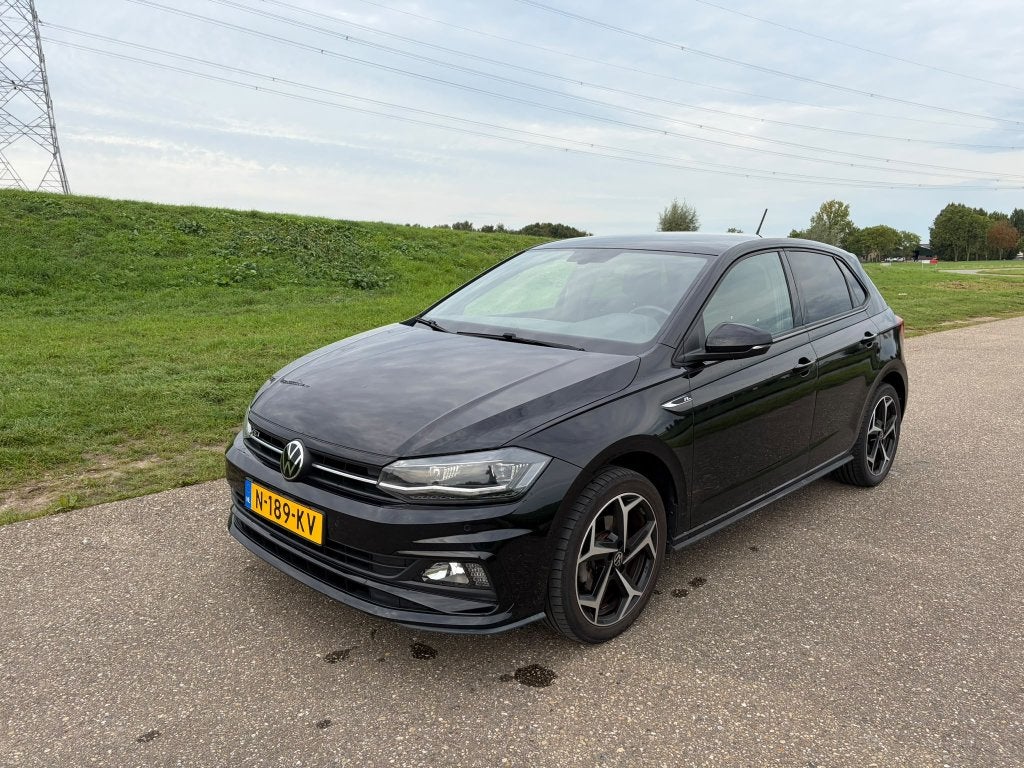 Volkswagen Polo 1.0 TSI DSG Highline Business R / R-Line, Stof, Zwart, 1095 kg, 116 pk