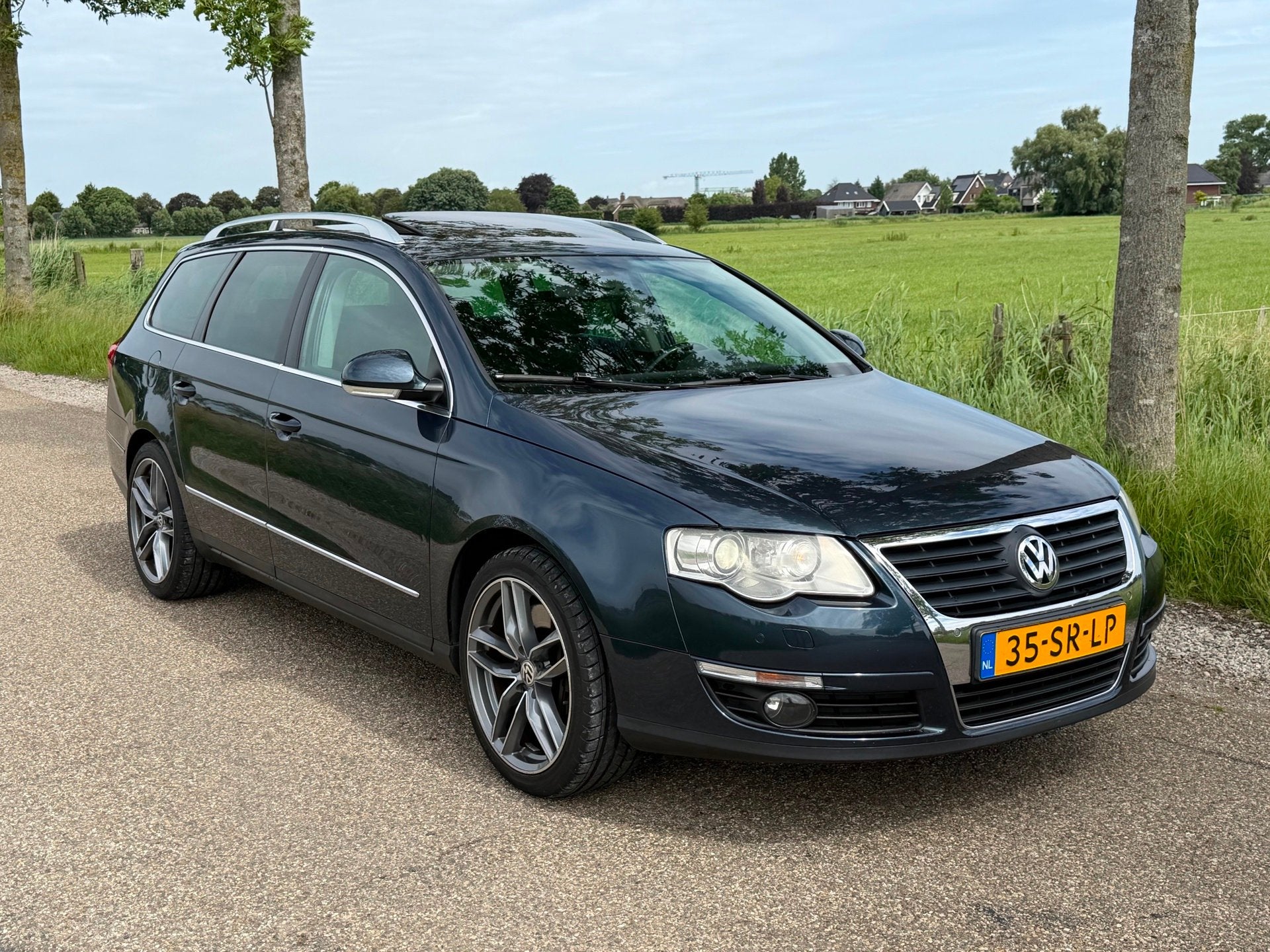 Volkswagen Passat Variant 3.2 V6 Comfortline 4M AUT APK 04-2, Auto's, Automaat, Stof, Gebruikt, Zwart