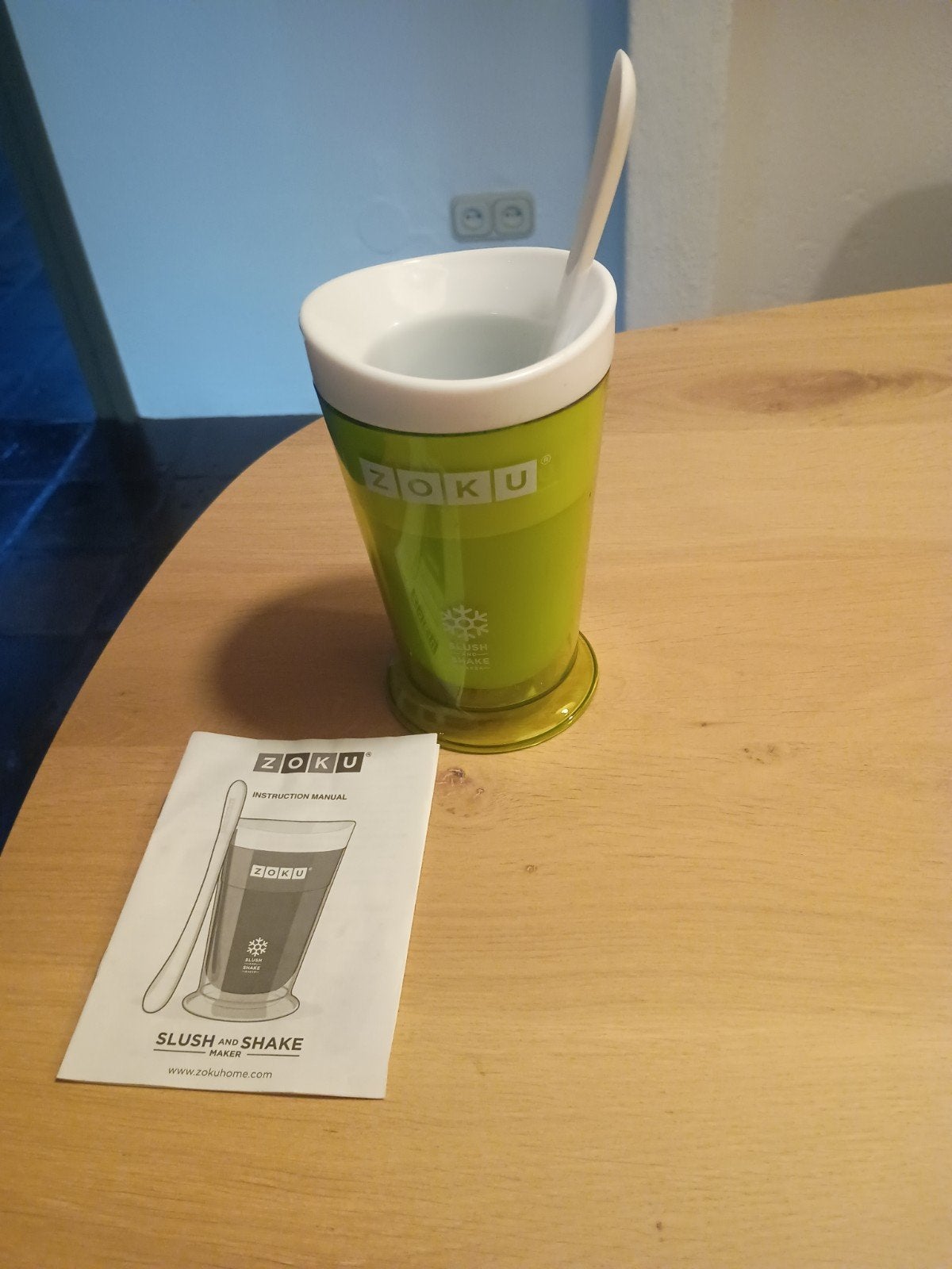 Zoku Slush and Shake Maker, Huis en Inrichting, Ophalen, Zo goed als nieuw