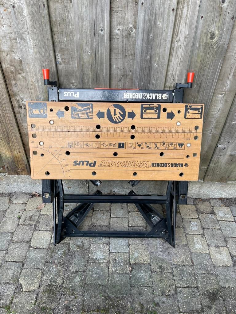 BLACK+DECKER workmate Plus WM825, Doe-het-zelf en Verbouw, Werkbanken, Ophalen, Gebruikt, Bankschroef