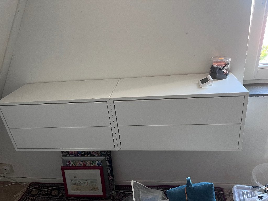 2x IKEA eket witte kasten + ophangrails, Huis en Inrichting, Kasten | Boekenkasten, Ophalen, Moderne duw lades, 50 tot 100 cm