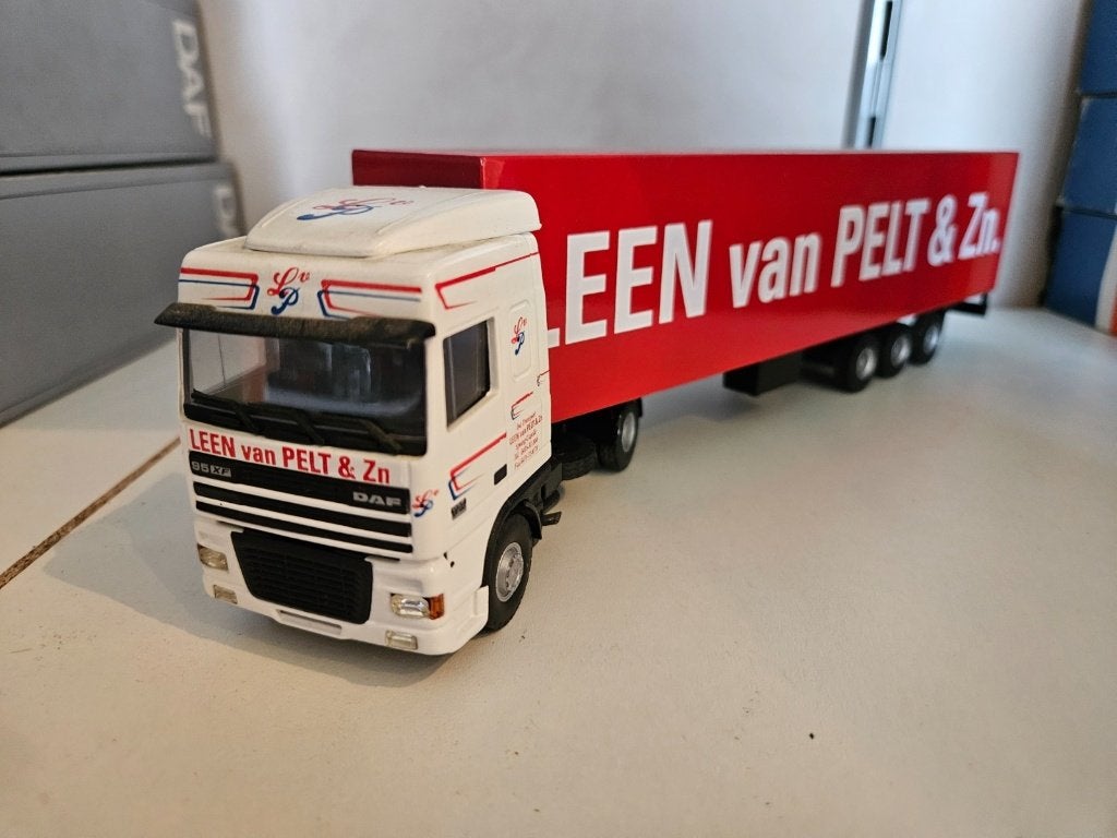 daf xf 95, Ophalen of Verzenden, Zo goed als nieuw, Bus of Vrachtwagen, Lion Toys