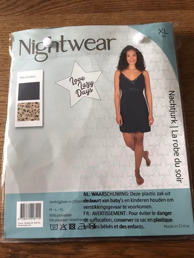 In plastic: Nieuw zwart Nachthemd/Jurk met Kantrand maat XL, Kleding | Dames, Ondergoed en Lingerie, Ophalen of Verzenden, Zwart