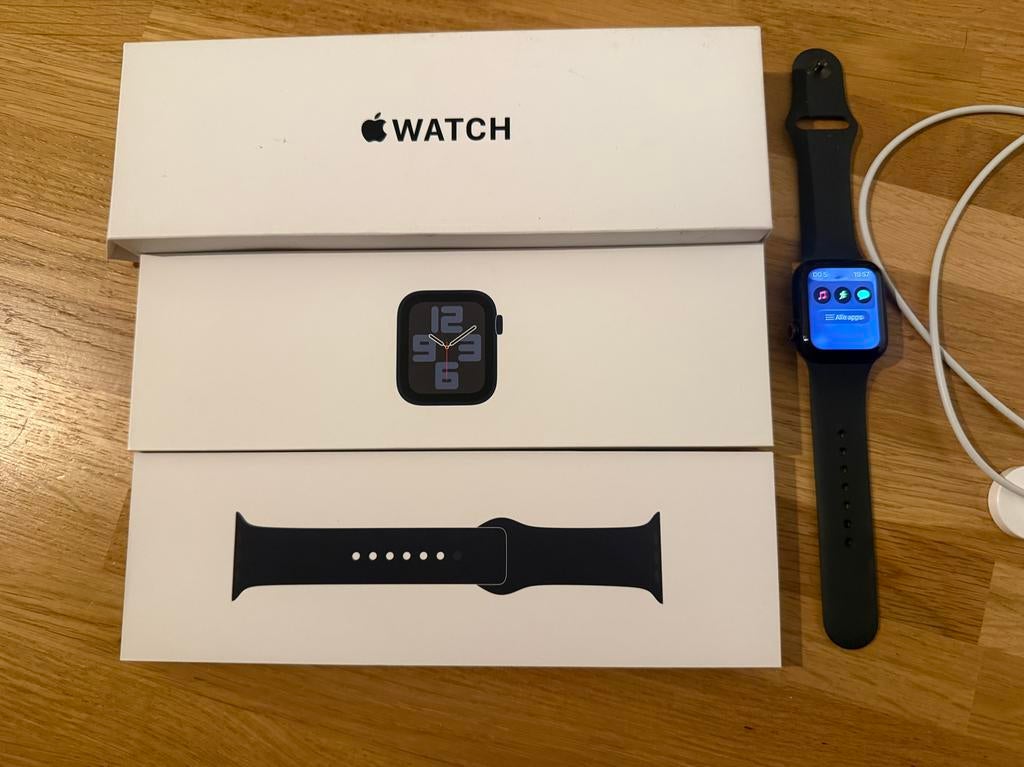 Apple Watch Zwart - Zo goed als nieuw, Afstand, Zwart, IOS, Ophalen of Verzenden