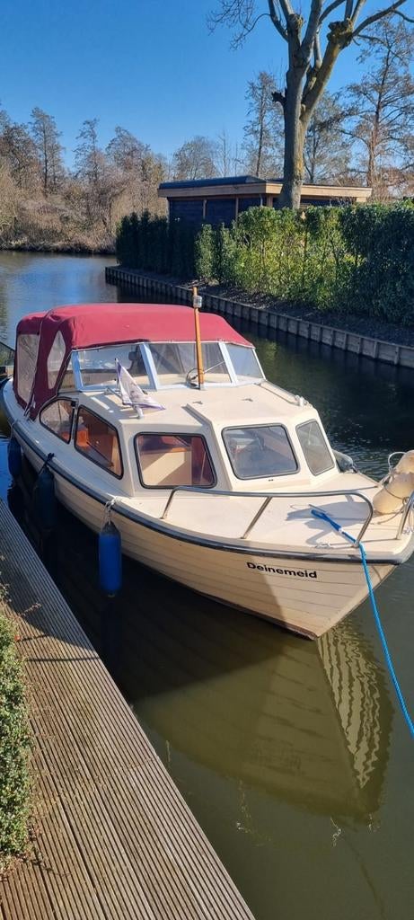 Leuke sloep met kajuit en kap, Watersport en Boten, Motorboten en Motorjachten, Ophalen, Gebruikt, Diesel, Polyester