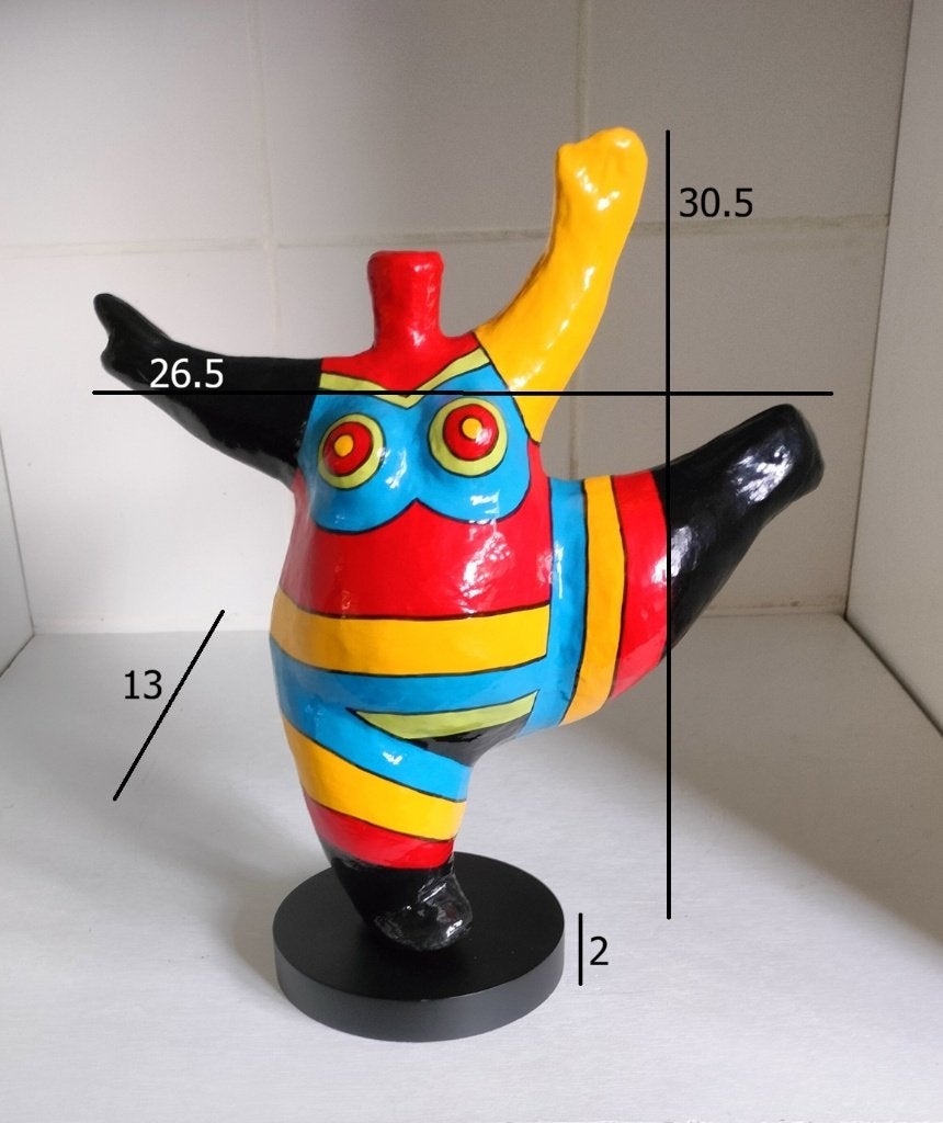 Kunstbeeldje “dikke dame” “Nana”. Déesse. Pop Art. H. 32,5cm, Op sokkel, Art deco, Ophalen of Verzenden, 20 - 50 cm