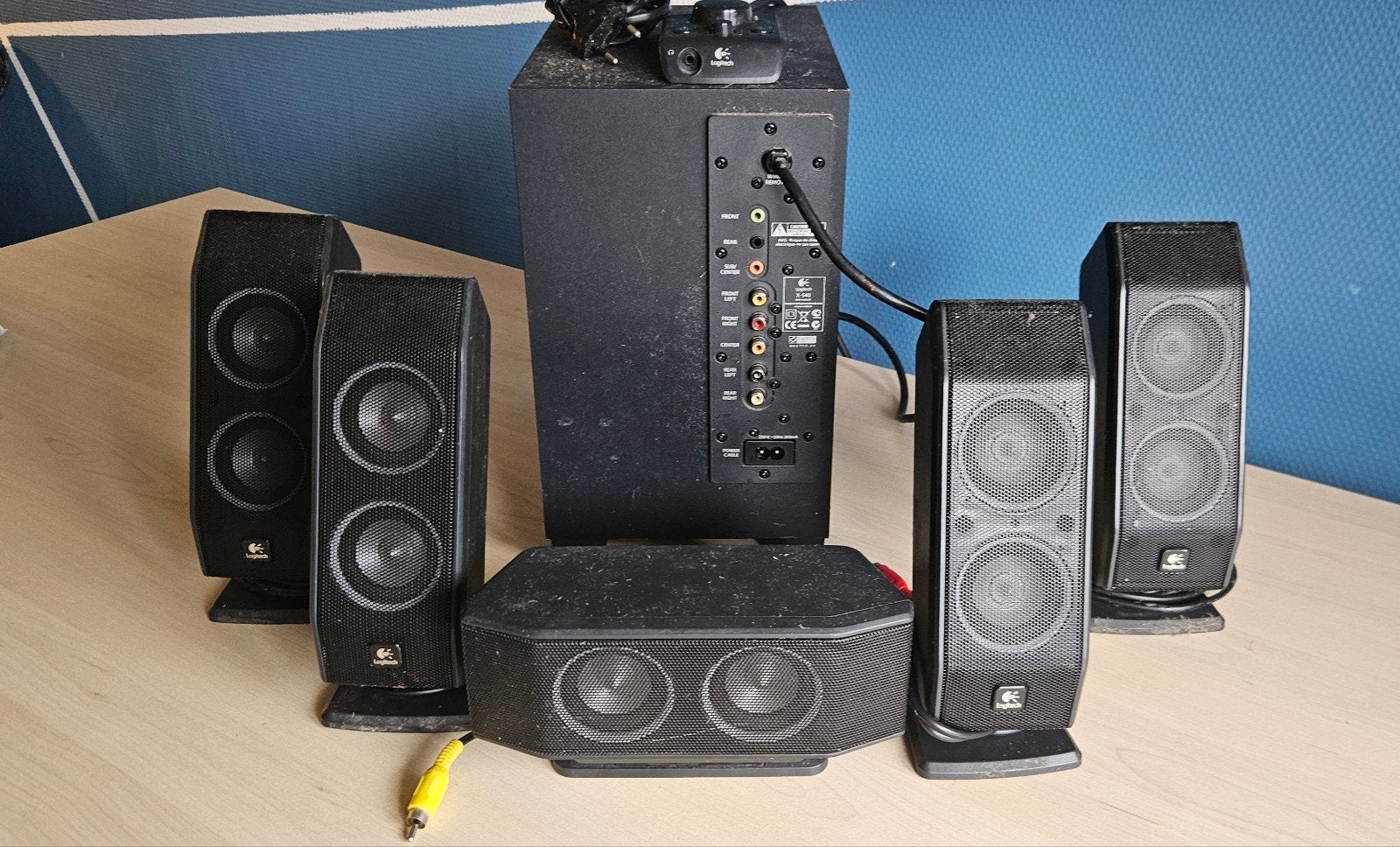 Logitech X-540 5.1 Surround Sound Speakerset, Ophalen, Gebruikt, 120 tot 150 watt, Logitech