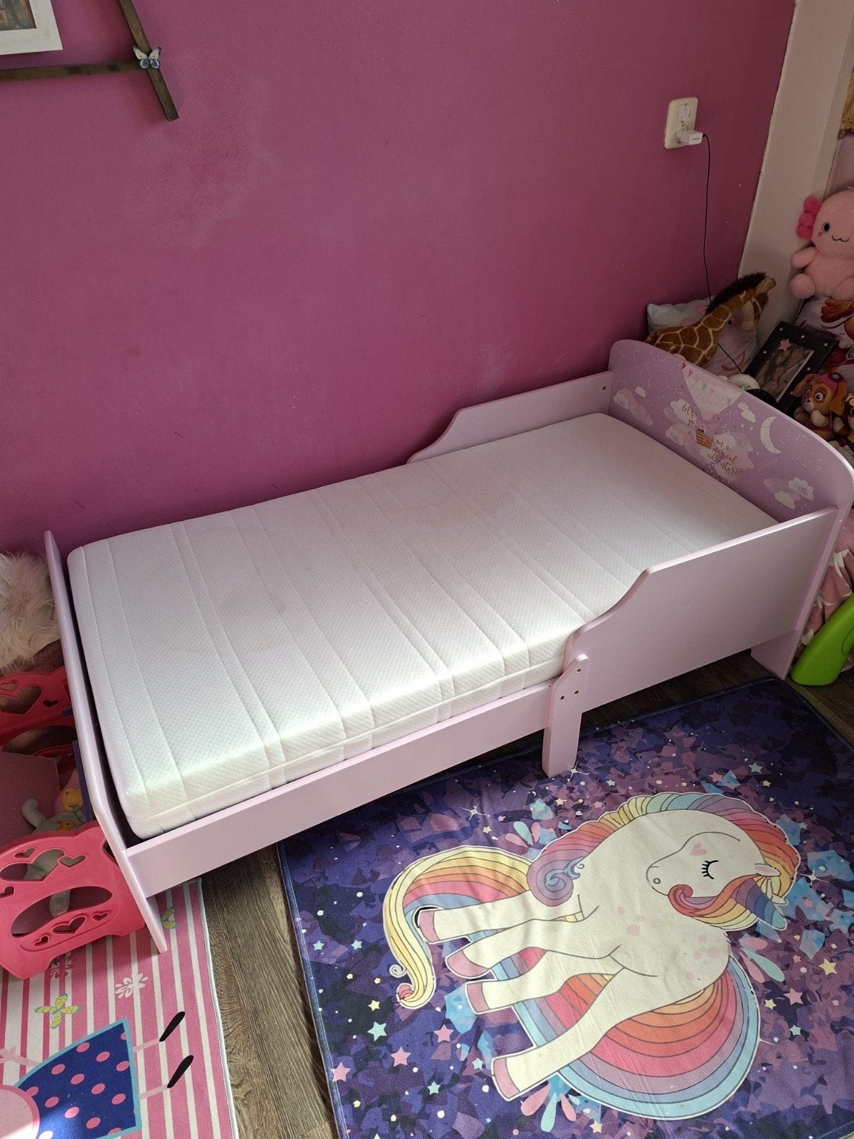 Peppa Pig kinderbed met matras - Zo goed als nieuw, Ophalen, 70 tot 85 cm, 140 tot 160 cm, Zo goed als nieuw