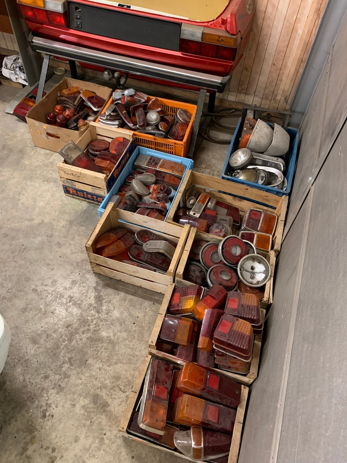 Verlichting voor 300+ oldtimers - Achterlichten + Koplampen, Auto-onderdelen, Ophalen of Verzenden, Gebruikt, Oldtimer onderdelen