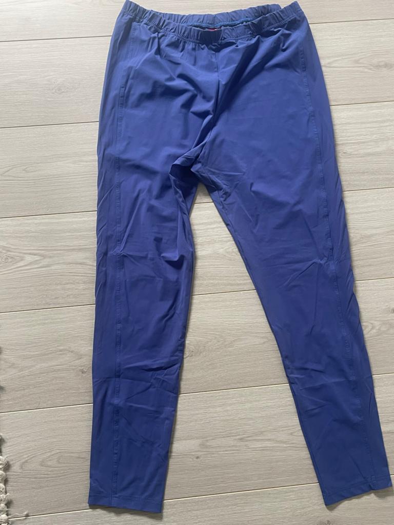 Only-M legging mt 46 (ruim), Ophalen of Verzenden, Zo goed als nieuw, Zwart, Broek of Spijkerbroek