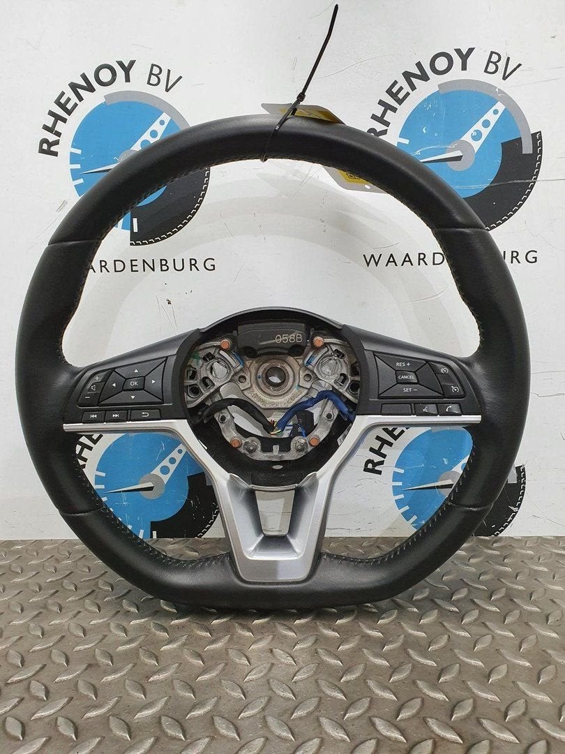 NISSAN QASHQAI TEKNA STUURWIEL 2019, Gebruikt, -, -, Ophalen of Verzenden