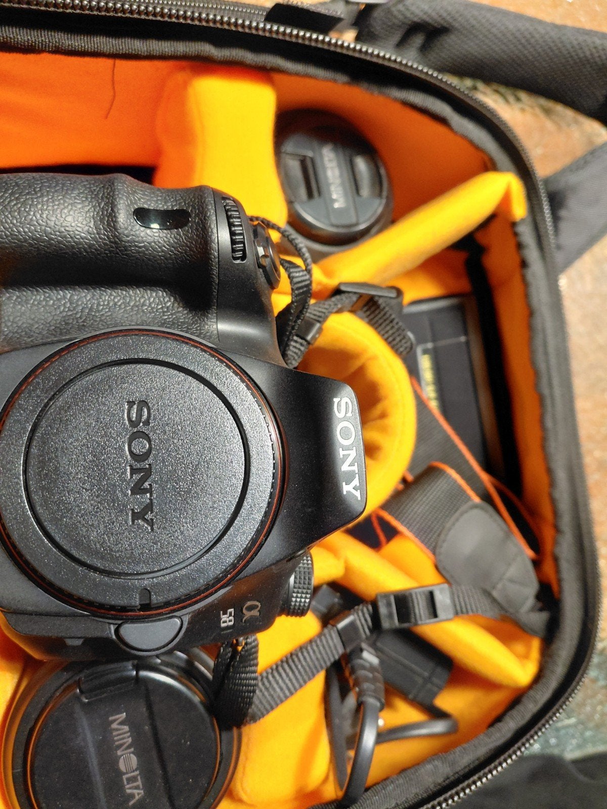 Sony a58 camera, lenzen, flitser en tas, Sony, Camera, Ophalen, Gebruikt