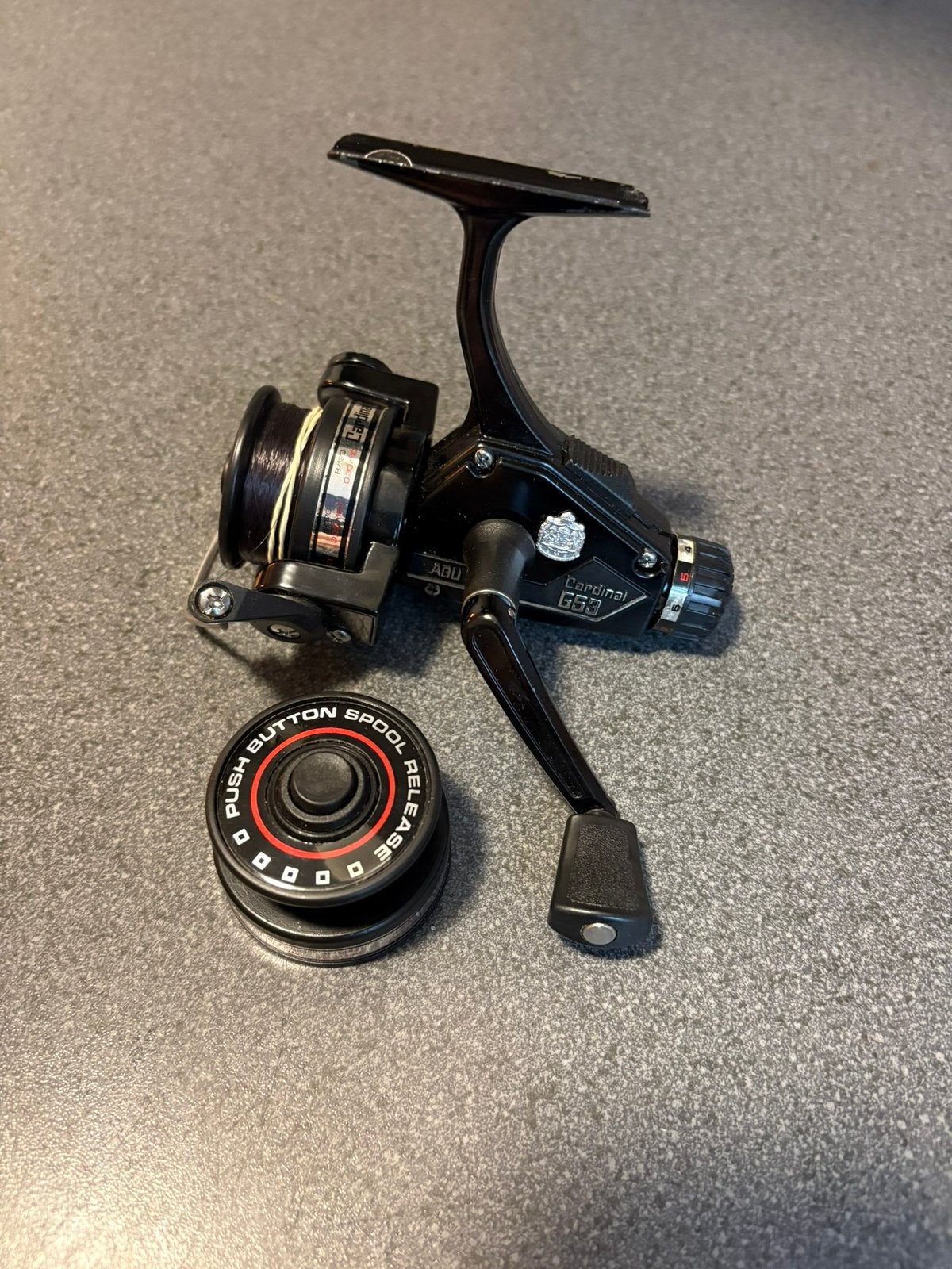 Abu Garcia Cardinal 653 – vintage werpmolen – perfecte staat, Watersport en Boten, Ophalen, Nieuw, Molen