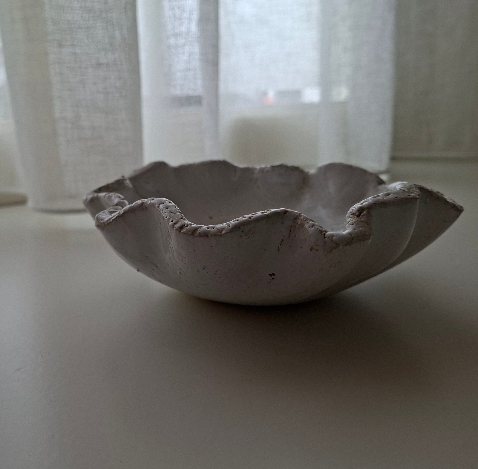 Wabi Sabi vintage keramieken schaaltje, Ophalen of Verzenden, Zo goed als nieuw, Wit, Steen/keramiek
