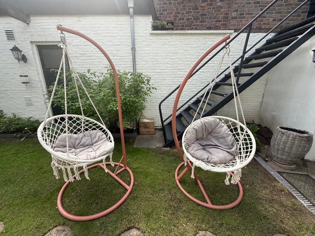 2 hangstoelen incl. steun en kussen, Ophalen, Gebruikt, Rotan
