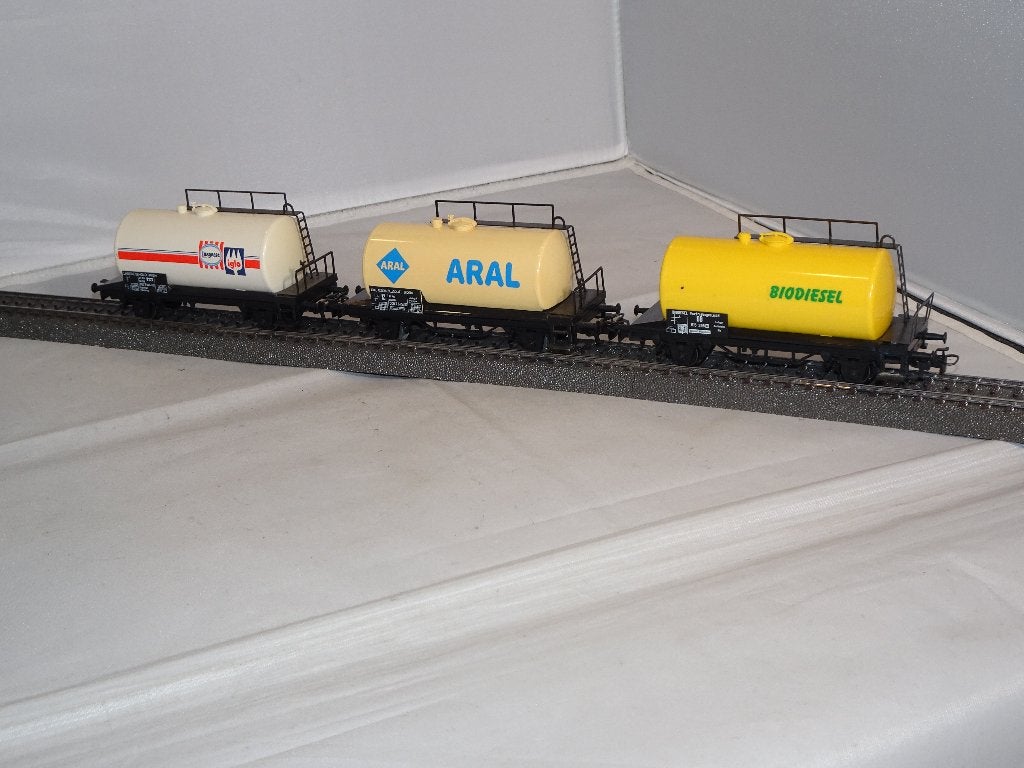 2x Marklin ketelwagon IGLO-BIODIESEL (#408), Wisselstroom, Gebruikt, Wagon, Ophalen of Verzenden