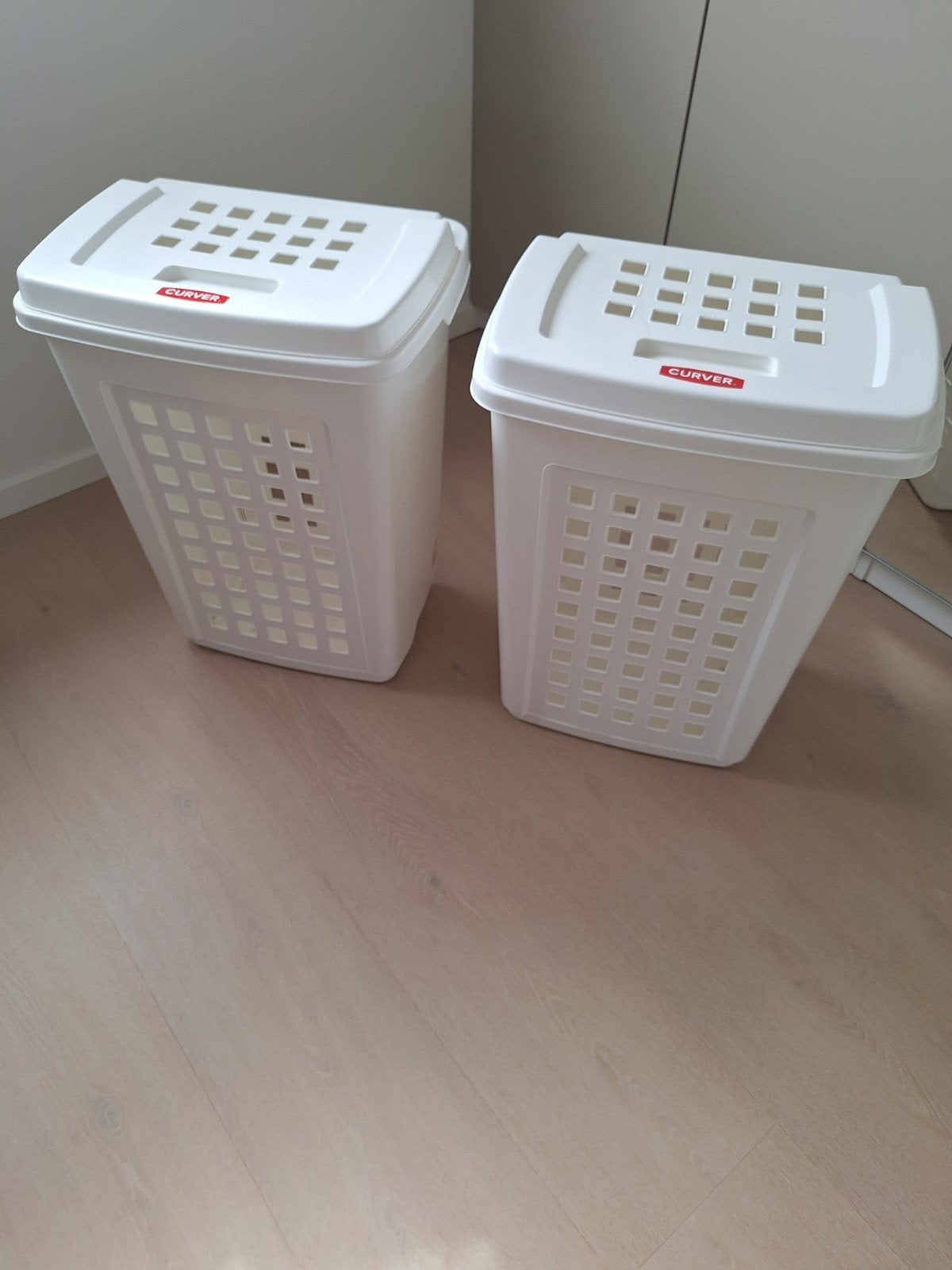 2x Curver Bianca Laundry Hamper 60L - Wit, Ophalen, Zo goed als nieuw