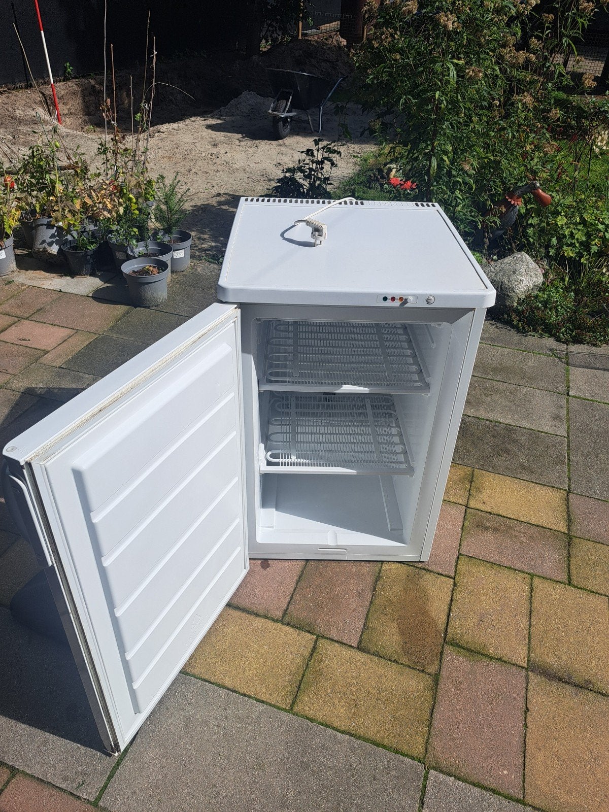Zanussi vrieskast - Compacte vriezer met lades, Witgoed en Apparatuur, Vriezers en Diepvrieskisten, Gebruikt, Minder dan 60 cm
