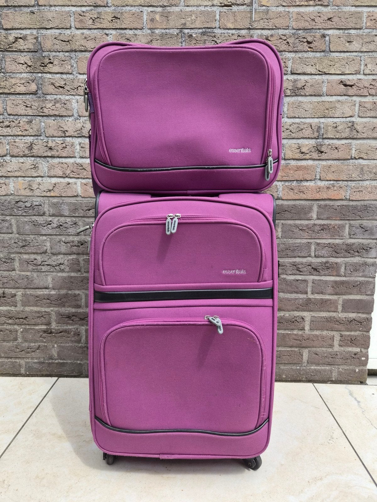 Kofferset Essentials, Ophalen, Gebruikt, 70 cm of meer, Overige materialen