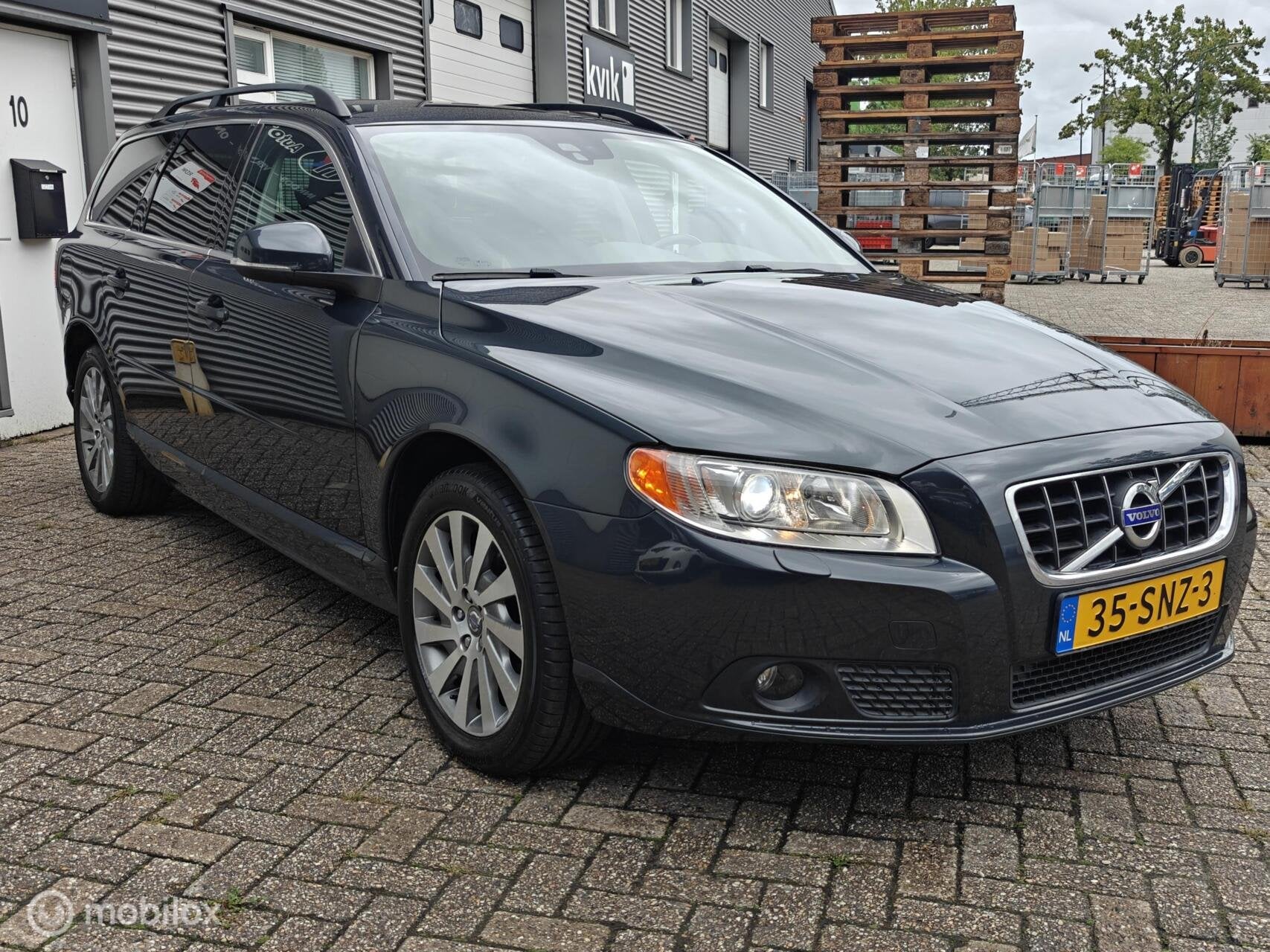 Volvo V70 1.6 180pk H6 T4 Limited Edition Clima Volleder NAP, Euro 5, 15 km/l, 4 cilinders, 179 pk