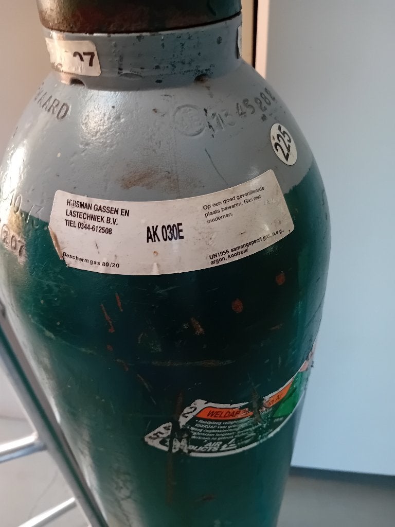 Poort en hekwerk lassen MENGGASCILINDER 30lit.   190bar, Ophalen, Zo goed als nieuw, IJzer, Overige typen