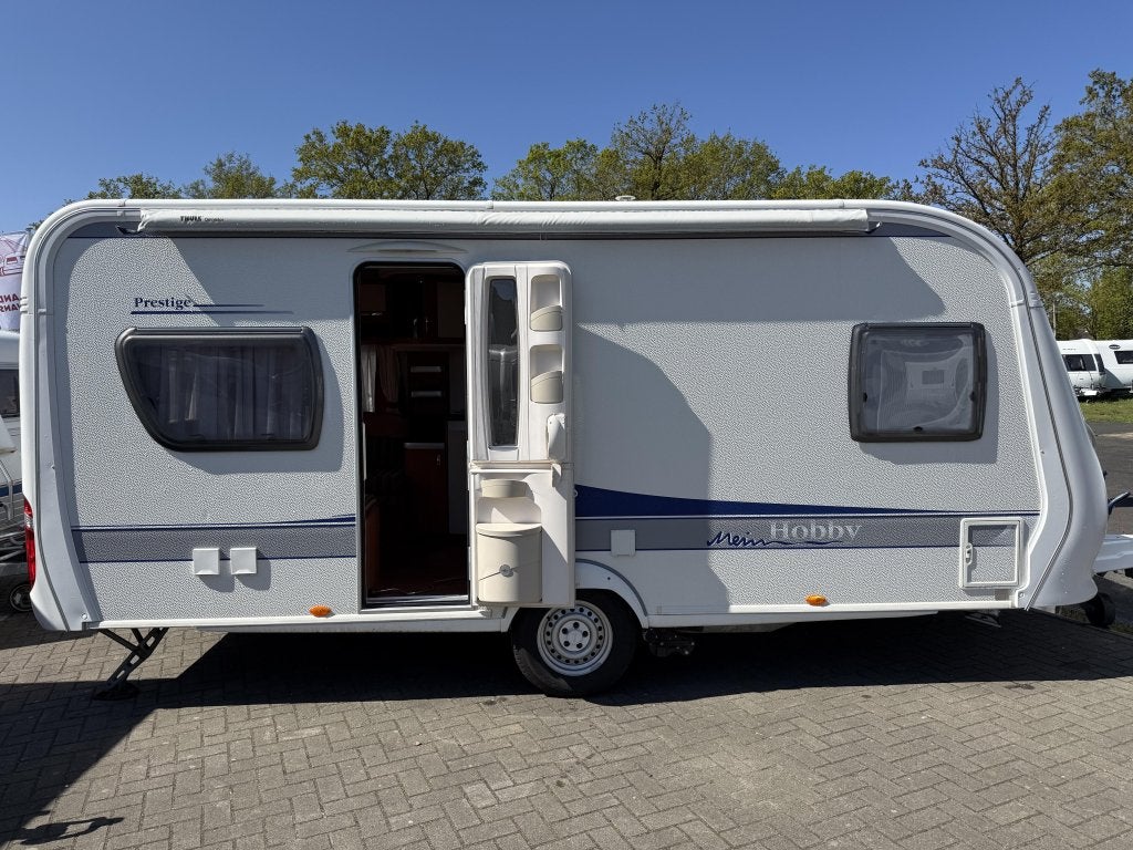 HOBBY PRESTIGE 495 UFE FRANSBED RONDZIT MOVER LUIFEL (TOP), Rondzit, Hobby, Bedrijf, Schokbreker