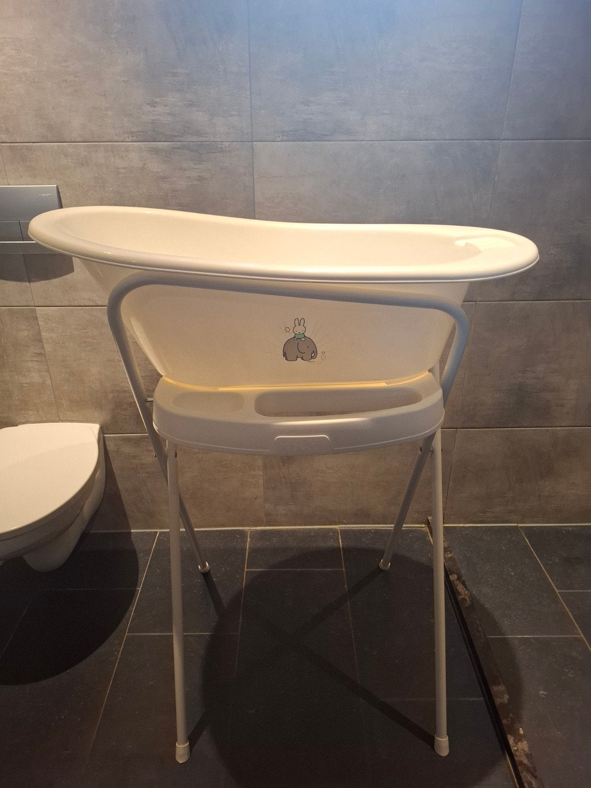 Bébé-jou babybadje met Nijntje op standaard, Ophalen, Gebruikt, Badje, Bébé-jou