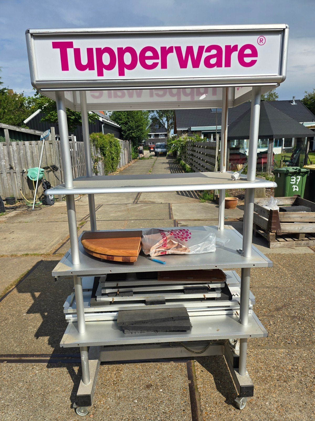 Mooie stand..moet alleen jouw naam boven staan8, Ophalen of Verzenden