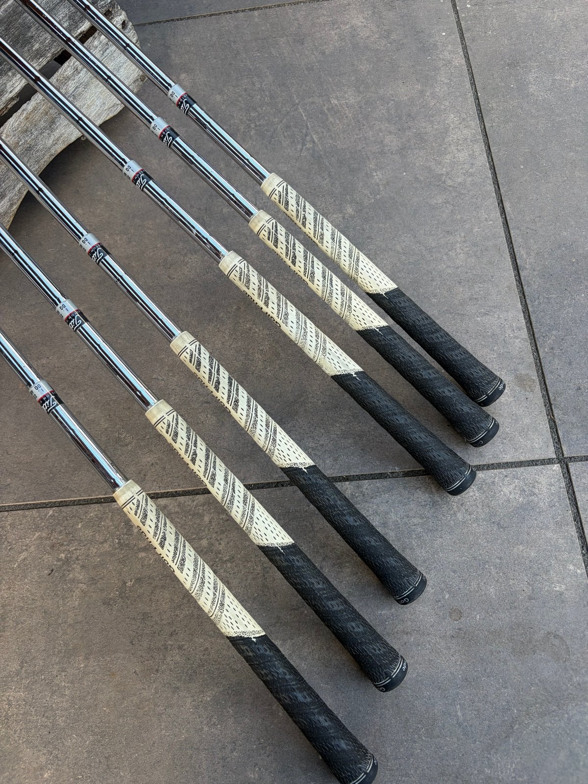 Foto 16 van Titleist Golfset LINKSHANDIG 5-P met tas.